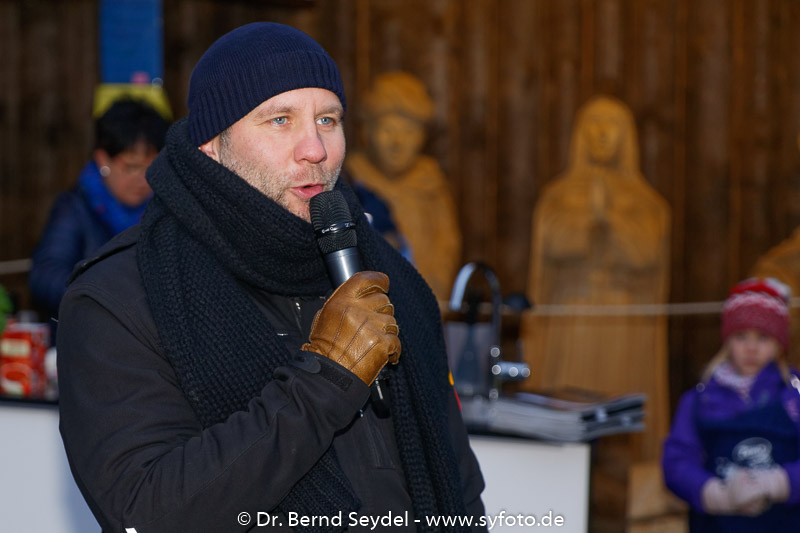 Promikochen auf dem Weihnachtsmarkt in Gotha