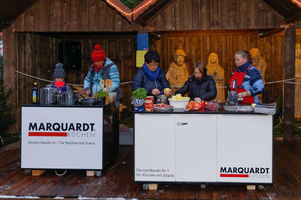Promikochen auf dem Weihnachtsmarkt in Gotha